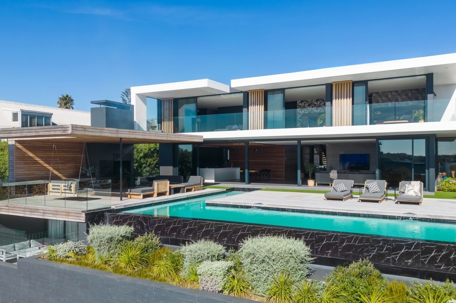 6 Bedroom Property for Sale in Myburgh Park Western Cape